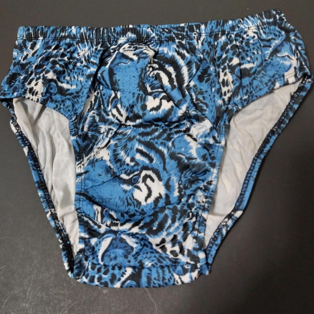 Vintage Men's ANIMAL Prints  Low Rise Briefs Size 32-34 - Picture 2 of 9